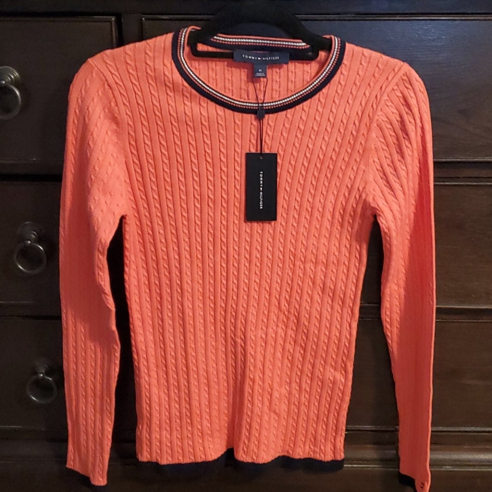 Tommy Hilfiger top